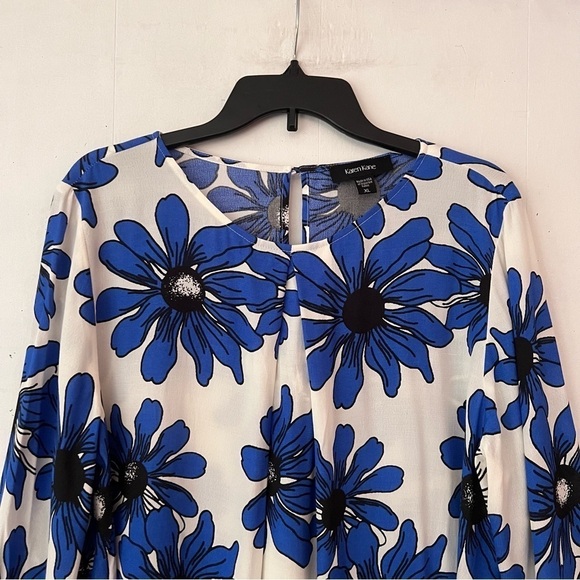 Karen Kane Blue Daisy Handkerchief Blouse Size XL - Picture 2 of 12